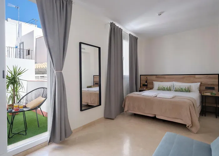 Sweet Sevilla Suites